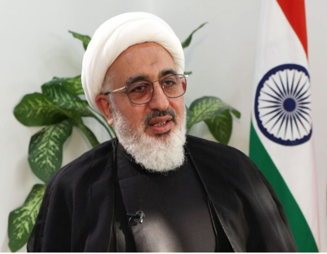 Iran has indicated its willingness to engage in peace talks as tensions escalate between the United States and Israel.