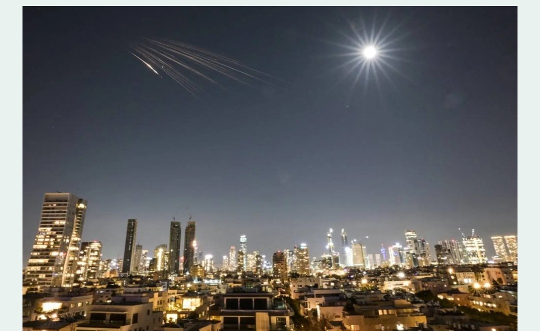 US IRAN .. ISRAEL War..Israel Army Says Iran Using Cluster Munitions