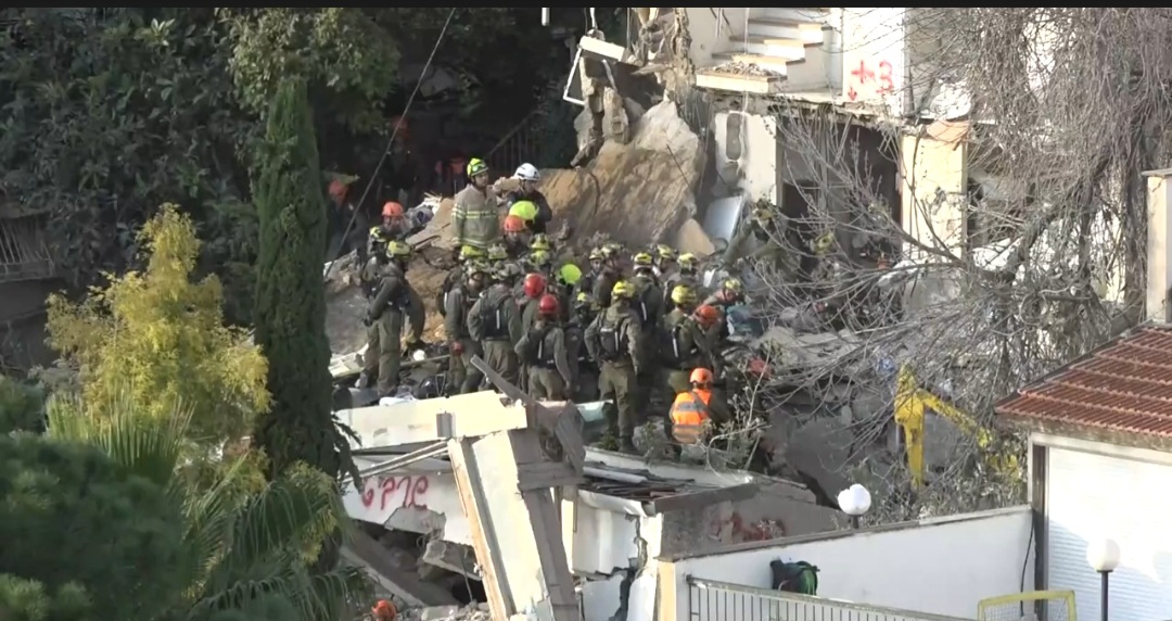 Deadly Iranian Missile Strikes: Rescue Teams Race Against Time Amid Rising Casualties