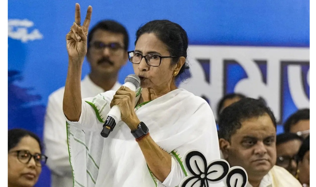 West Bengal Survey 2026: TMC Leads with 42.1% Vote Share, Mamata Likely to Cross 180 Seats