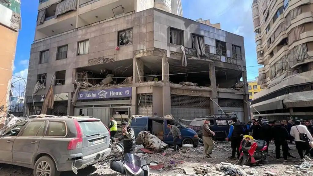 Israel Launches Biggest Airstrikes on Hezbollah in Lebanon | Beirut, Bekaa Valley Hit