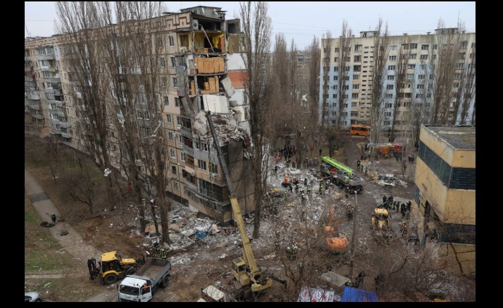 Russia’s Drone Assault Devastates Ukraine, Civilians Killed as Apartment Blocks Collapse