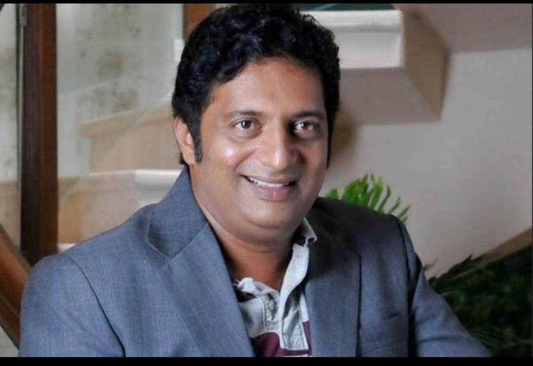 Prakash Raj Clarifies Viral Controversy Over Ramayana Remarks | Hindu Groups Protest, Police Complaint Filed