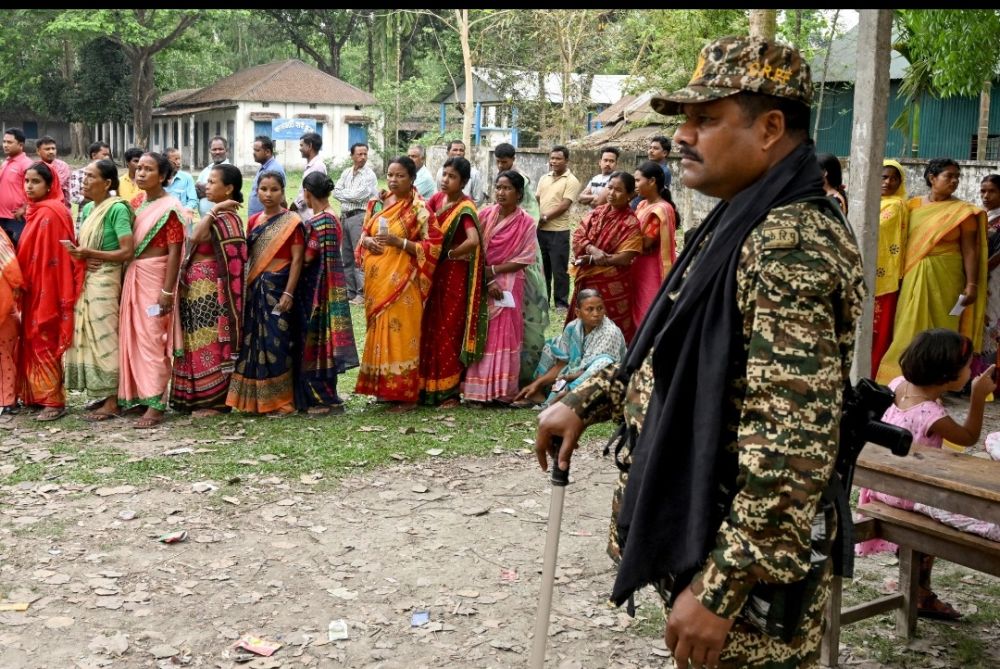 Bengal Politics Heat Up: Kurmi Vote Split, TMC Faces Backlash, BJP Eyes Nitish Kumar Effect