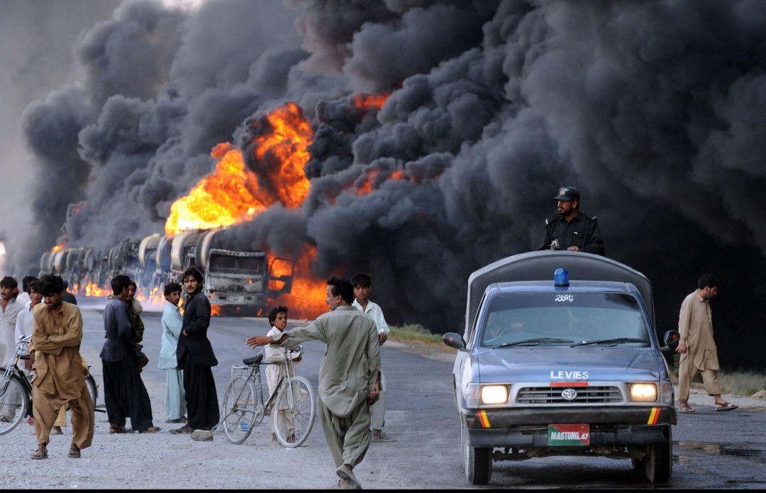 Gunmen Attack Refinery Site in Pakistan, Company Confirms