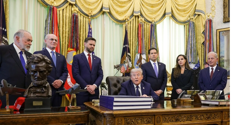 Trump Declines Iran War Timeline; Israel–Lebanon Truce Extended Amid Rising Tensions