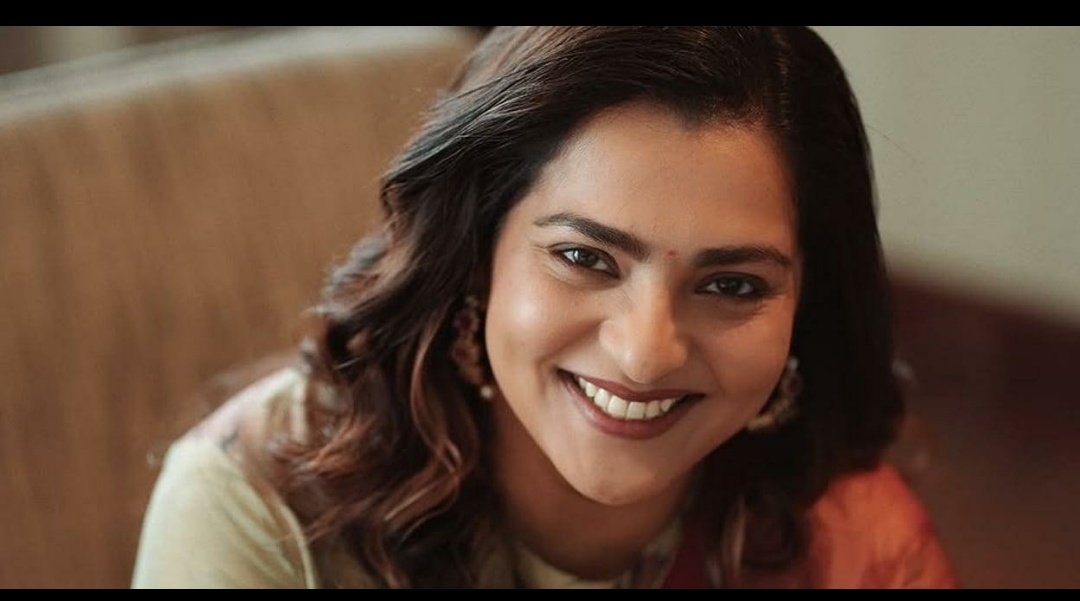Actress Parvathy Thiruvothu Explains Why Mohanlal and Mammootty Are True Legends