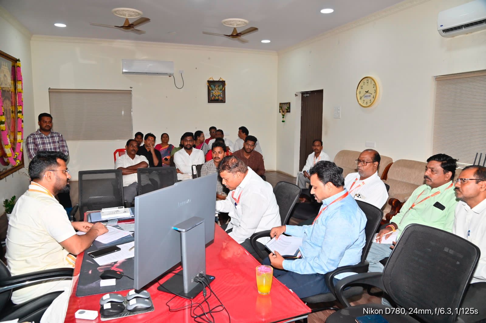 EO Sinha Naik warns that licenses will be revoked if leaseholders do not adhere to regulations.