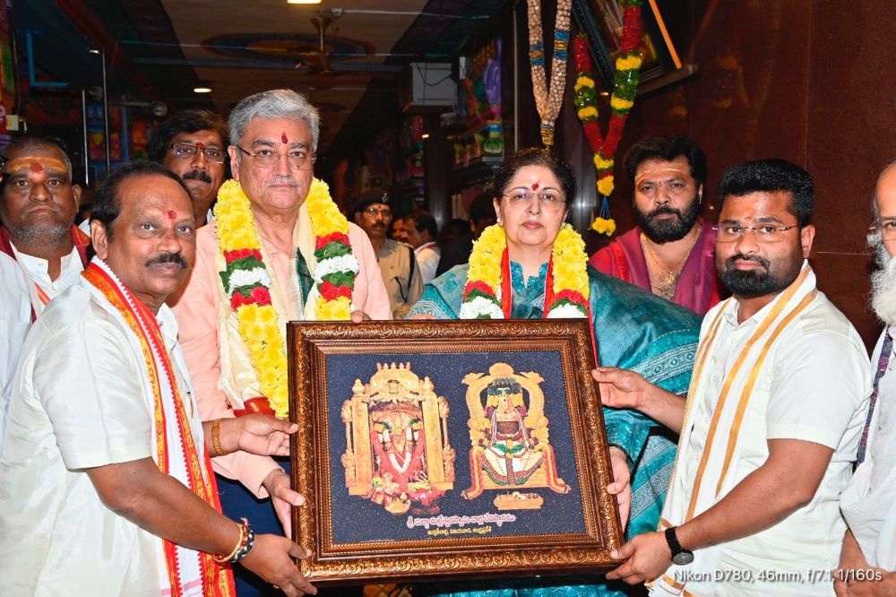 The Chief Justice of the Andhra Pradesh High Court, Justice Lisa Gill, visited Sri Kanakadurga Devi at Indrakeeladri.