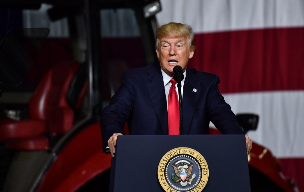 Trump Weighs Cuba Leadership Shake-Up, Military Option Still ‘On Table’