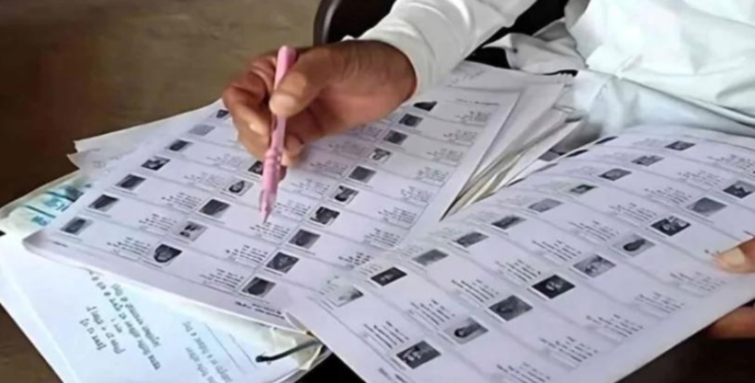 Massive Voter Verification Drive Triggers Panic in Telangana, Congress Alleges “Hidden Purge Plan”