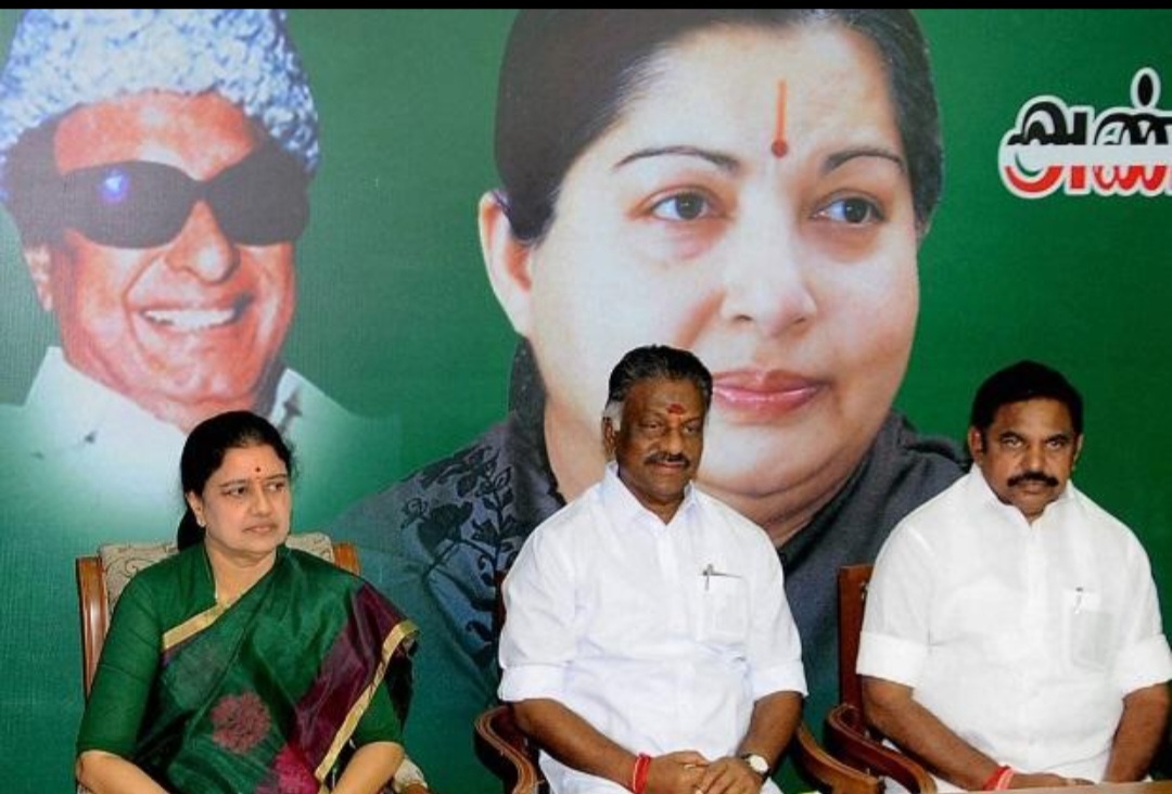 AIADMK Split Deepens: Rebel MLAs Raise Voice Against Palaniswami, Political Crisis Intensifies