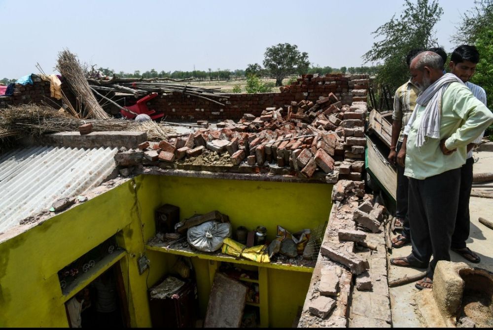 Cyclone Fury in Uttar Pradesh: Over 100 Feared Dead as Storm Wreaks Havoc Across Multiple Districts