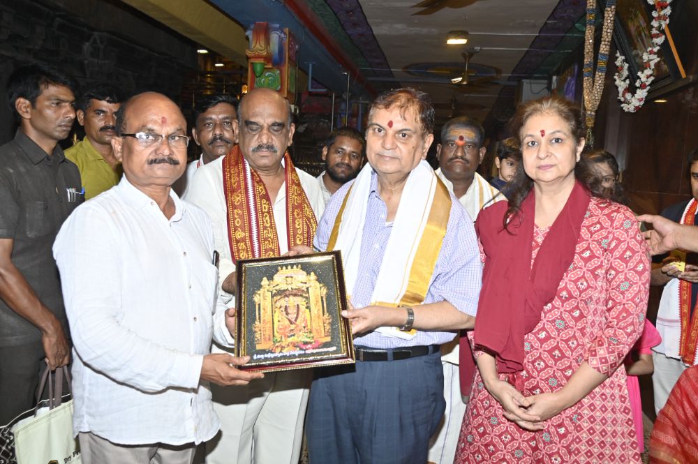 The Andhra Pradesh State Election Commissioner visited Kanaka Durga on Indrakeeladri.