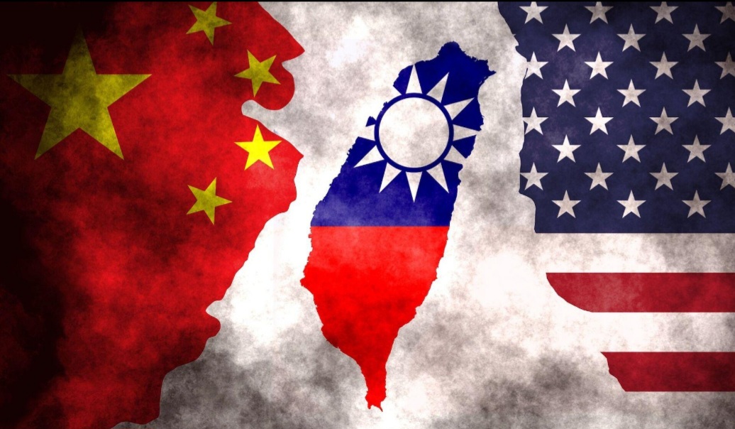 Taiwan Strait Tensions Rise as Trump Comments on Independence Risk; Beijing Rejects Claims