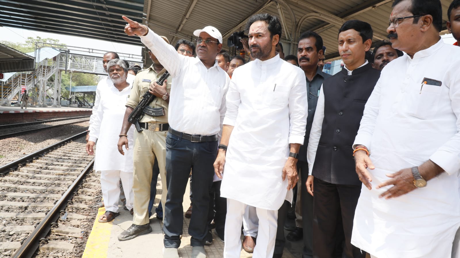 Union Minister Kishan Reddy inspected the redevelopment works of Uppuguda and Malakpet Amrit stations.