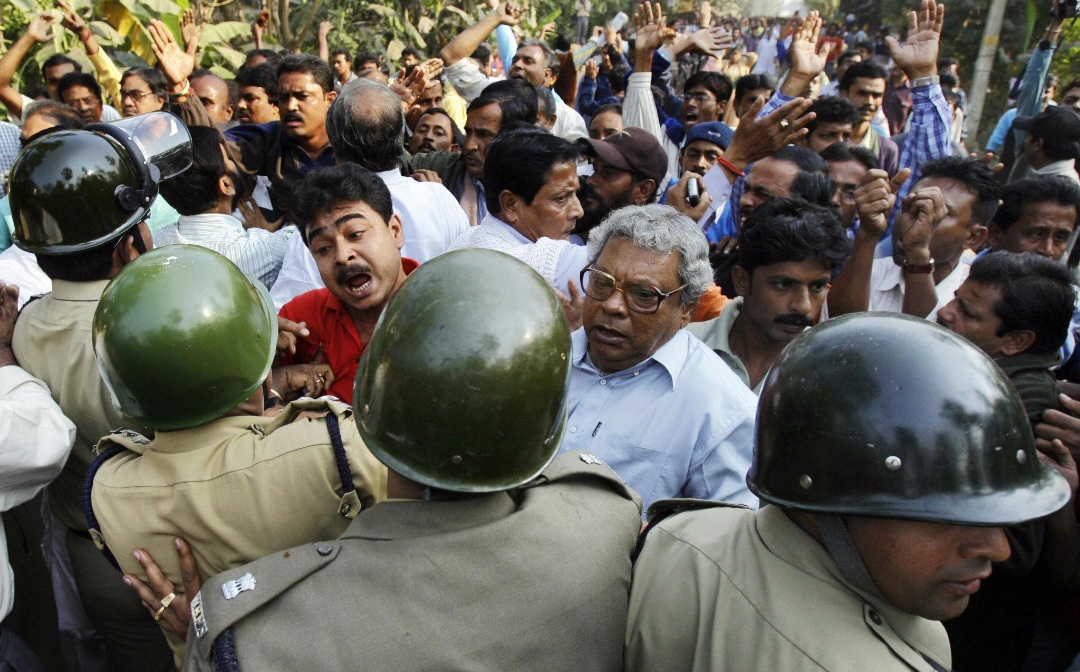 Bulldozer Politics Reaches Bengal? TMC Leaders’ Homes and Assets Under Fire