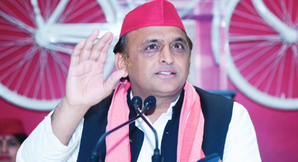 Akhilesh Targets UP Govt Over Viral Video of Child Carrying Red Scarf