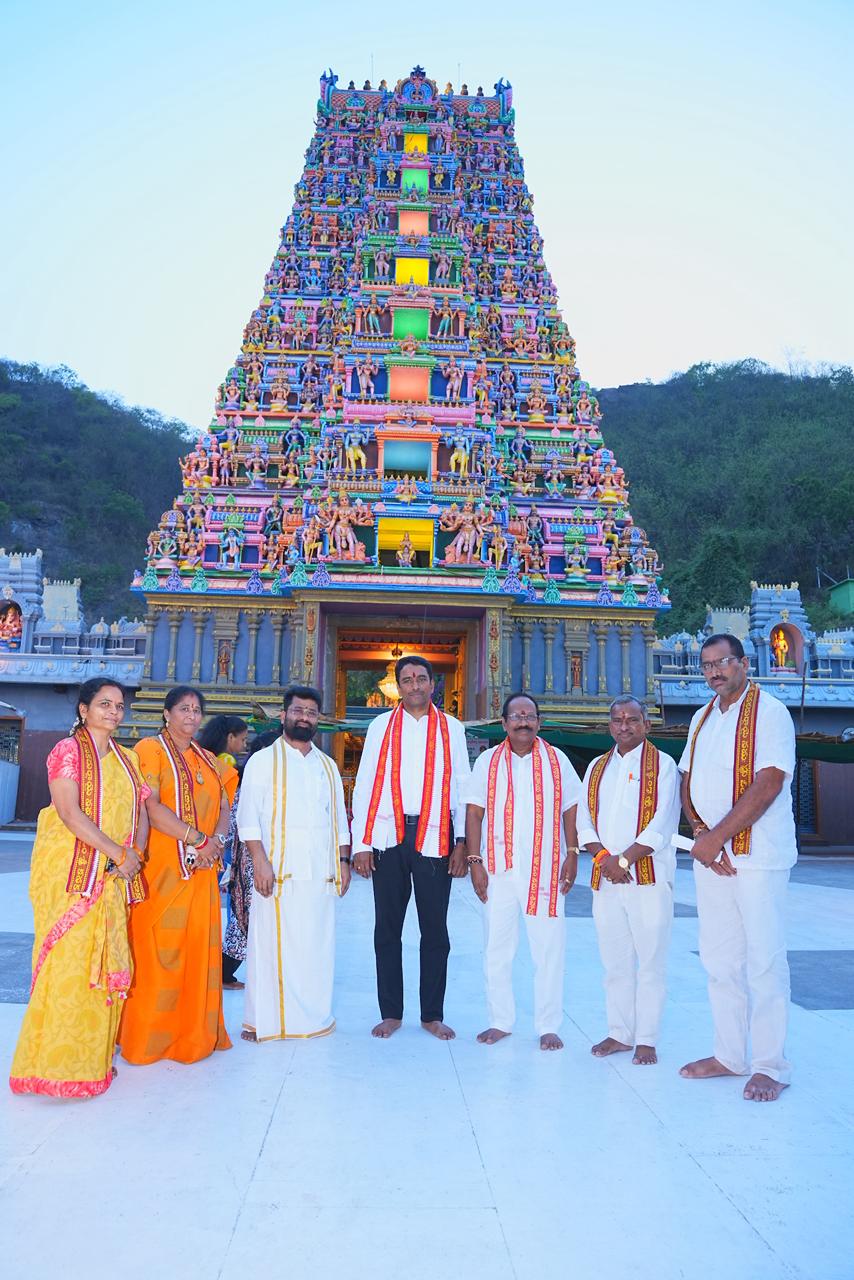 Collector Lakshmi Shah's visit to Indrakeeladri reviews medical facilities for devotees.