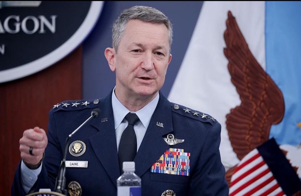 U.S. Military Chief Visits Caracas, Holds Talks with Venezuelan Leaders