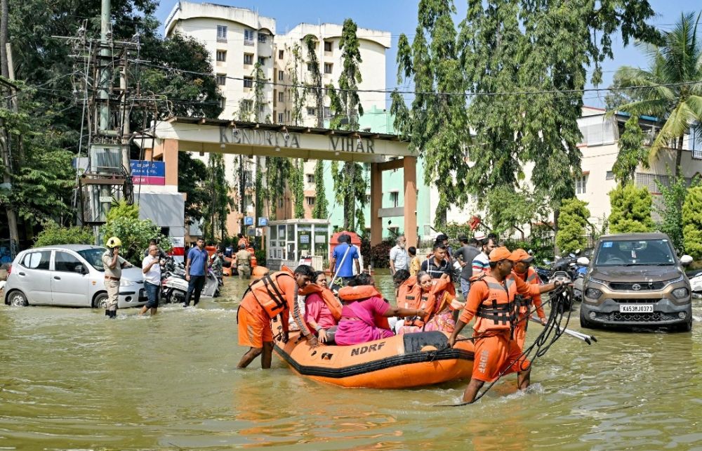 Sudden Weather Change Brings Huge Relief from Delhi Heat