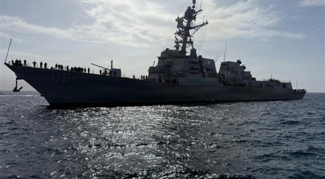 US Downs Drones Near Hormuz, Tensions Rise in Gulf