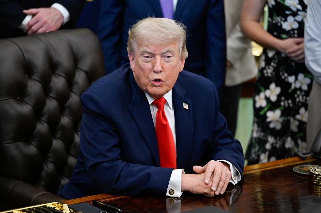 Trump Signals Openness to Future Ties With Iran After Nuclear Deal