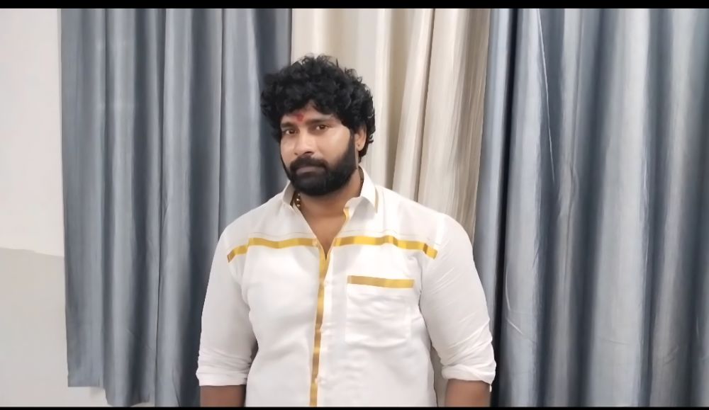 'Gold Man' Surya Bhai Arrested in ₹32 Lakh Gold Scam in Hyderabad