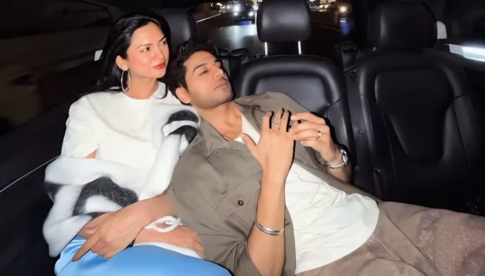 Akanksha Chamola 'Fake Divorce' Rumours Spread Across Social Media