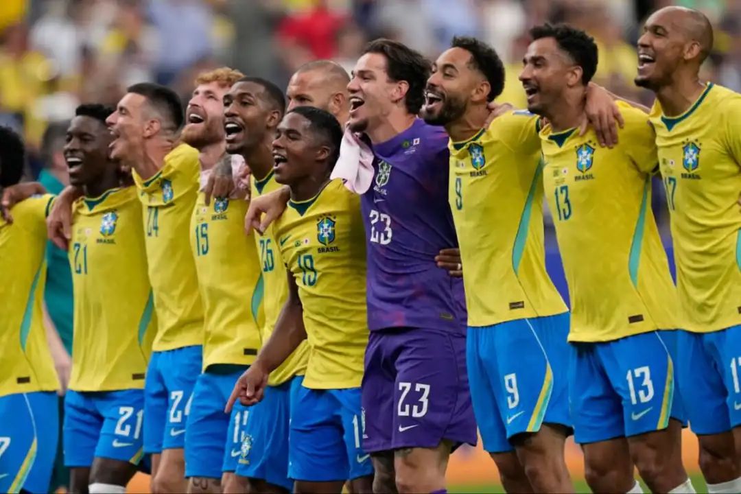 Brazil Fight Back to Beat Japan 2-1, Advance to FIFA World Cup Round of 16