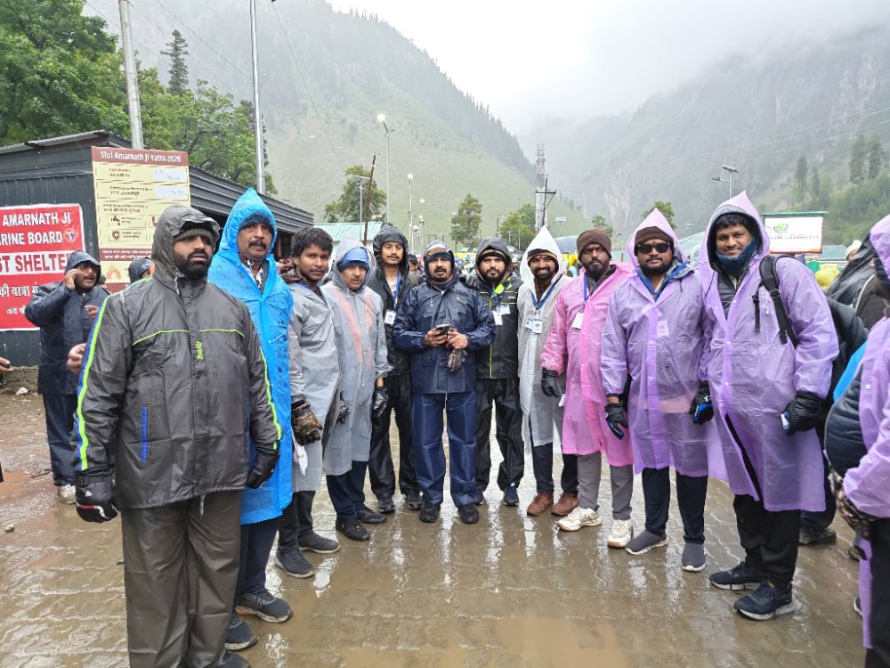 Heavy Rain Marks Opening Day of Amarnath Yatra, Pilgrims Brave Tough Trek