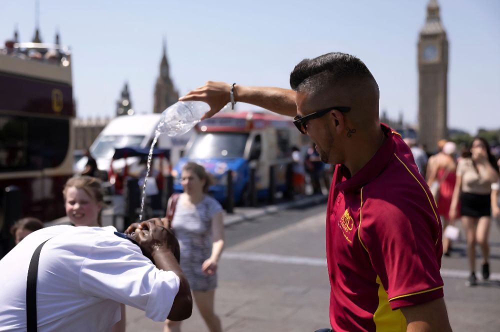 Heatwave Death Toll May Have Crossed 2,700 in England and Wales, Say Experts