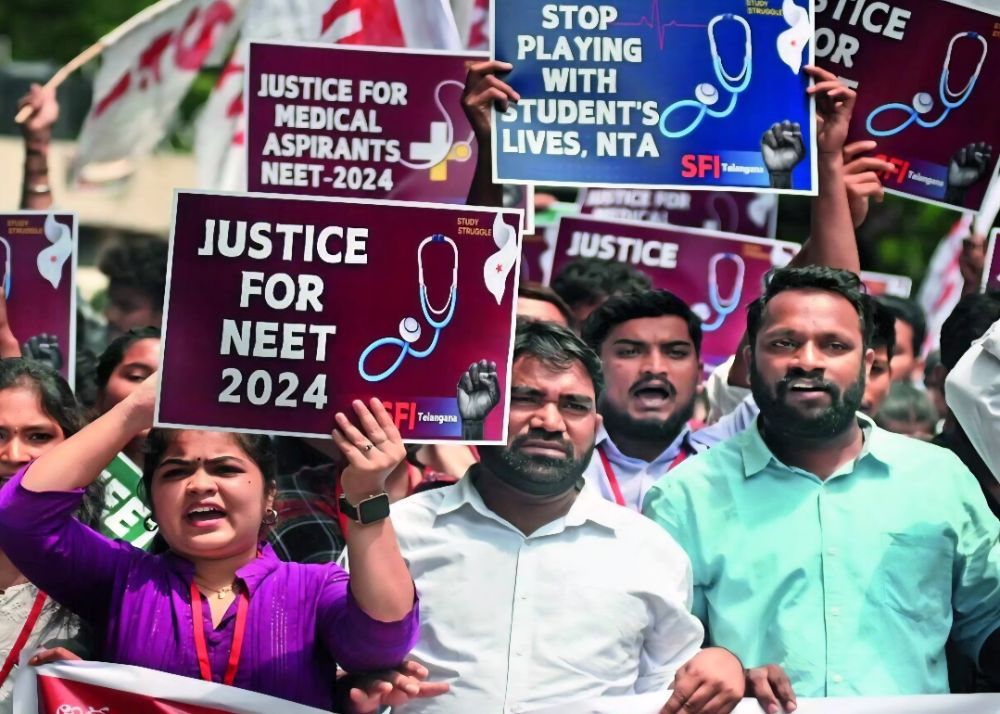 Massive Gen Z Protest Rocks Delhi, Thousands March Towards Parliament Over NEET Row
