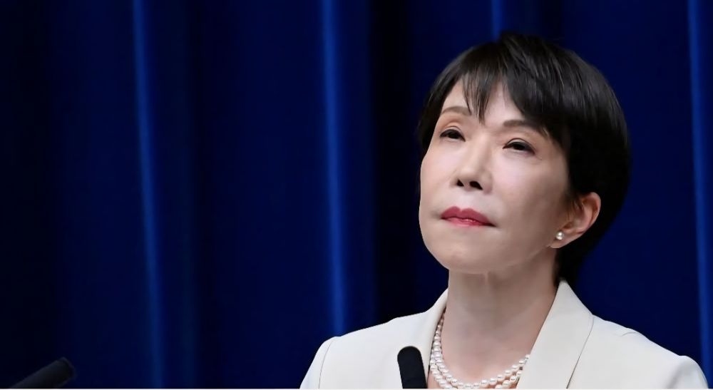 Japan PM Faces Mounting Political Pressure as Market Jitters Deepen