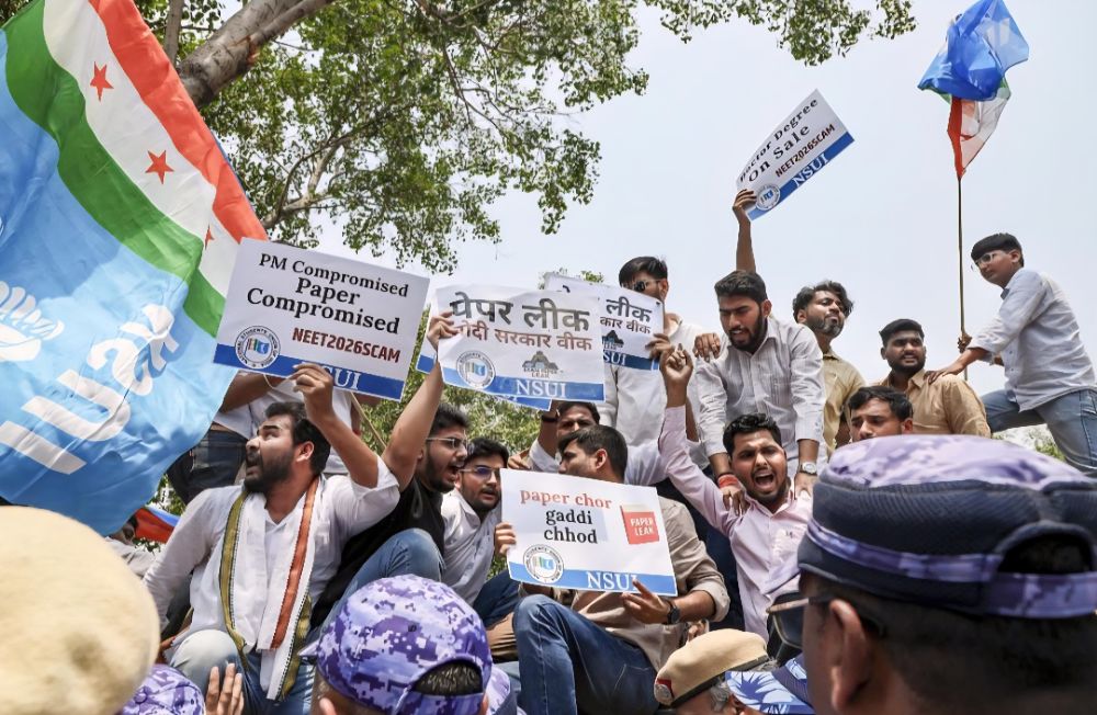 UGC-NET వివాదం ఉధృతం: NSUI ఢిల్లీలో NTA కార్యాలయాన్ని ముంచెత్తింది, విద్యార్థులు బాధ్యతను కోరుతున్నారు