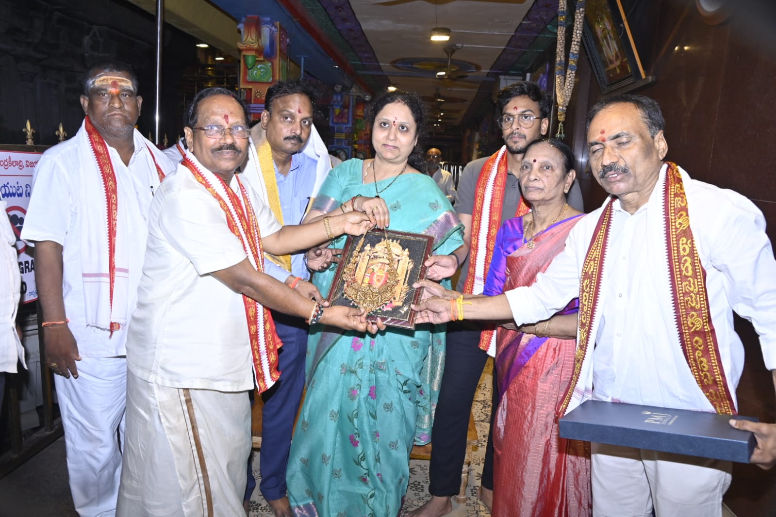 Devotee Donates Gold Jewellery Worth ₹21 Lakh to Vijayawada Durga Temple