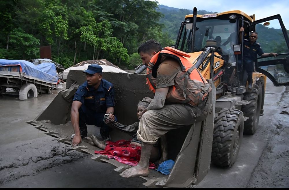 Nepal Flood Horror: Nearly 900 Hydropower Workers Missing as Tunnel Rescue Race Begins