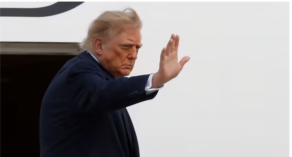 Trump Faces Setback as Indian-American Support Shifts Ahead of US Midterms