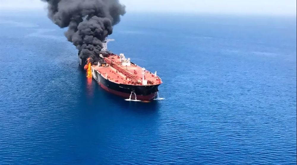 US Strikes Five Iranian Oil Tankers; Iran Retaliates With Missiles on Jordan Base