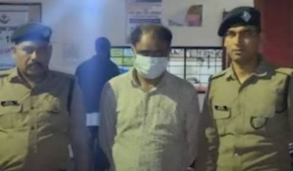 Not a Congress Leader: Conman Posing as Rahul Gandhi’s Aide Held