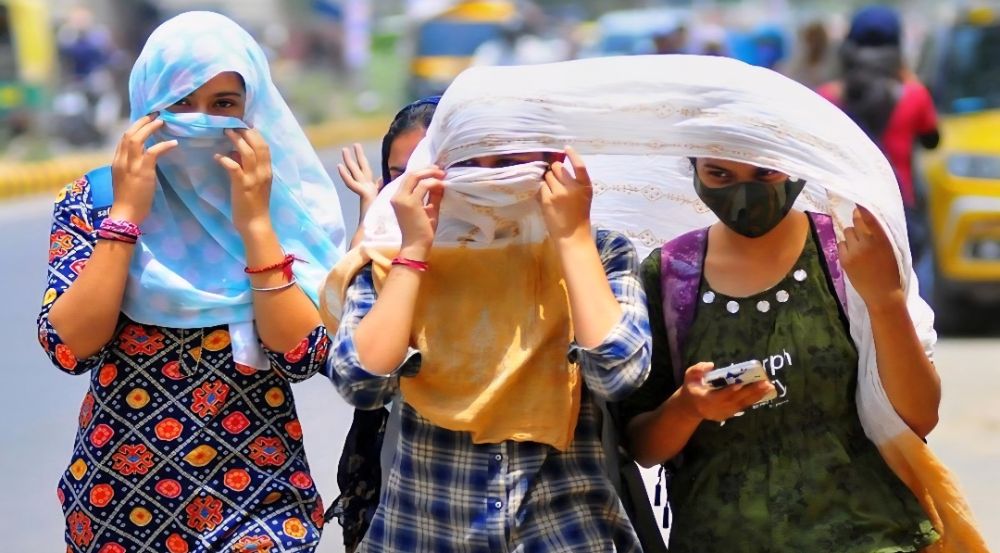 Summer Strikes Back! Bengaluru Sizzles as Karnataka Battles Scorching Heat