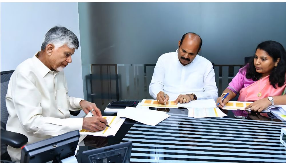 A.P.Chief Minister Naidu Sets Housing Deadline: Every Eligible Family To Get Permanent Home By 2029!