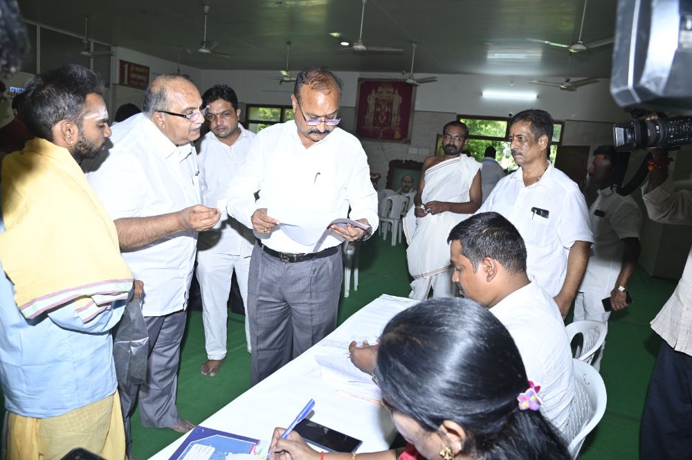 Andhra Pradesh Temple Priest Recruitment Opens Merit-Based Selection Process with Written and Oral Tests